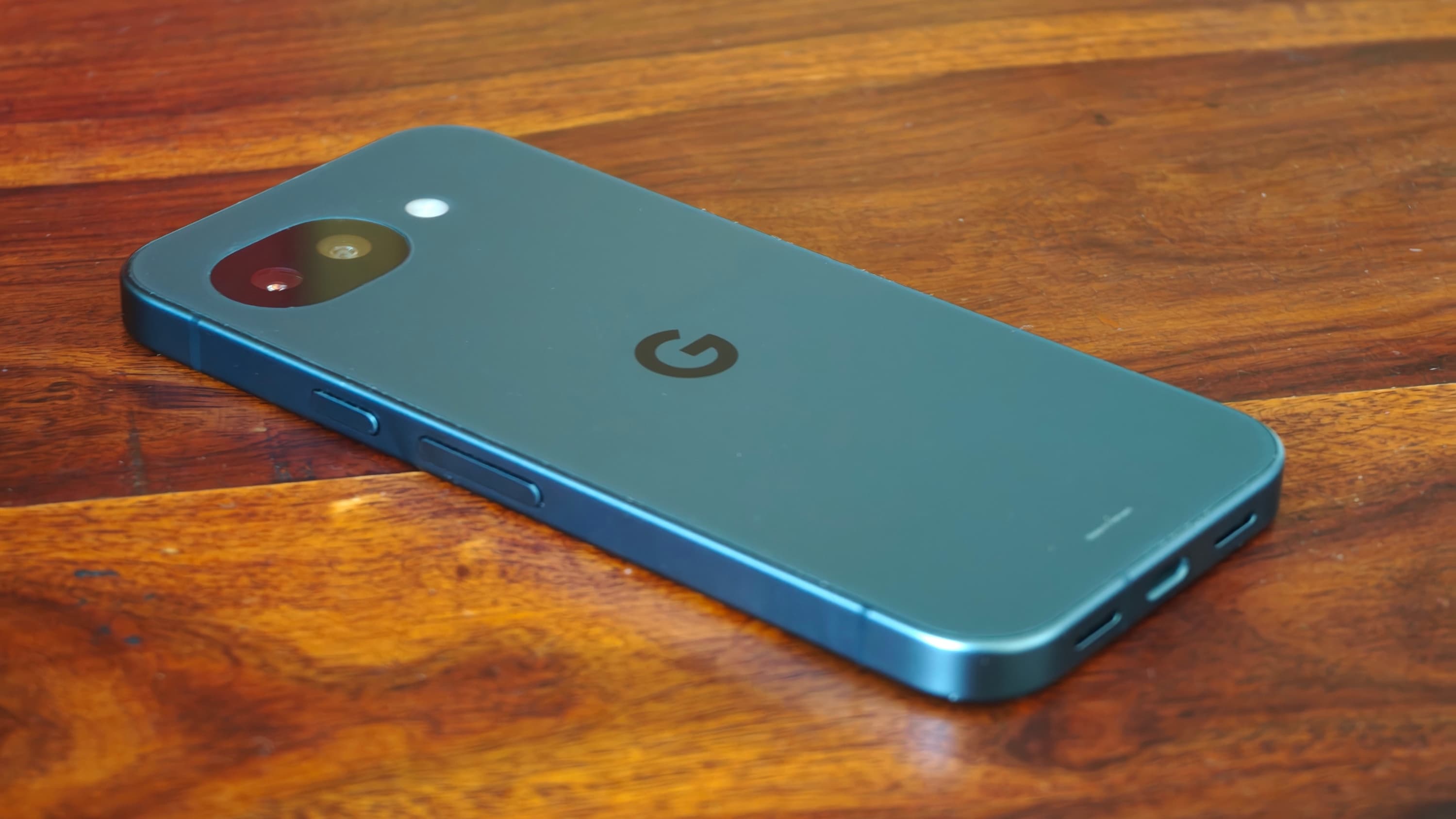 Google Pixel 10a (5100 mAh)